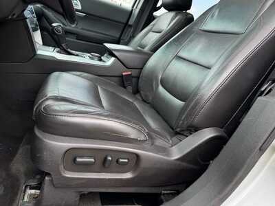 2015 Ford Explorer, $10490. Photo 6