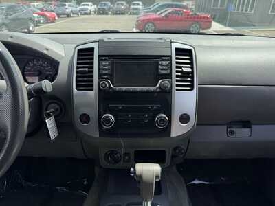 2017 Nissan Frontier, $14790. Photo 2