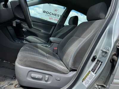 2005 Toyota Camry, $4990. Photo 4