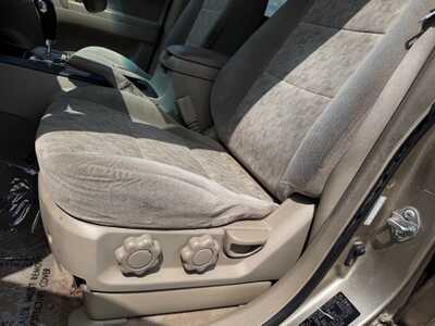 2007 Kia Sorento, $5490. Photo 5