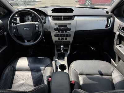 2011 Ford Focus, $5490. Photo 10