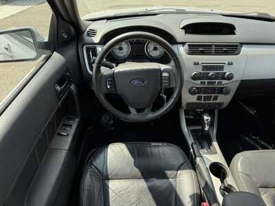 2011 Ford Focus, $5490. Photo 8