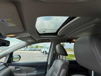 2015 Honda Odyssey, $11490. Photo 7