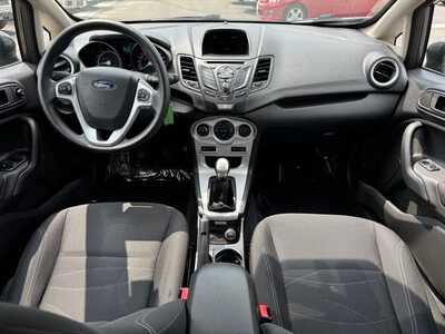 2018 Ford Fiesta, $12000. Photo 11