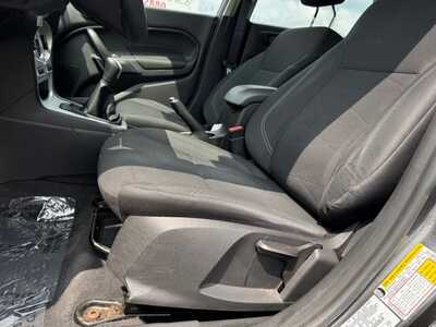 2018 Ford Fiesta, $12000. Photo 5