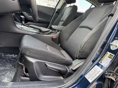 2014 Mazda Mazda3, $7349. Photo 4