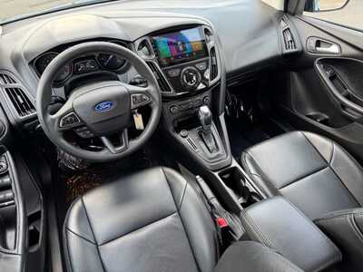 2015 Ford Focus, $9350. Photo 10