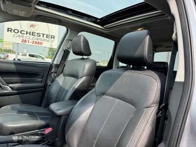 2017 Subaru Forester, $12290. Photo 7