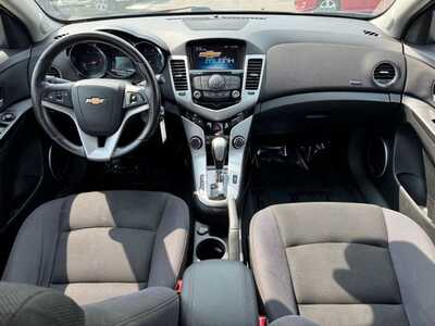 2014 Chevrolet Cruze, $0. Photo 12