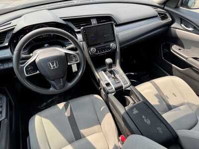 2016 Honda Civic, $8000. Photo 10
