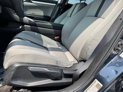 2016 Honda Civic, $8000. Photo 6