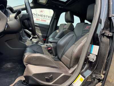 2013 Ford Focus, $8990. Photo 4