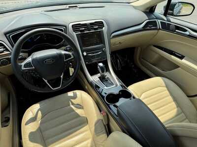 2014 Ford Fusion, $9349. Photo 10