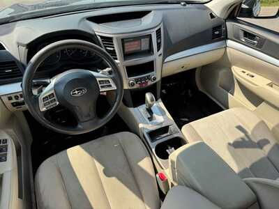 2013 Subaru Outback, $7990. Photo 10