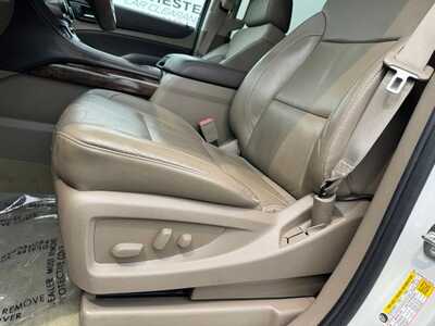 2016 Chevrolet Tahoe, $16490. Photo 6