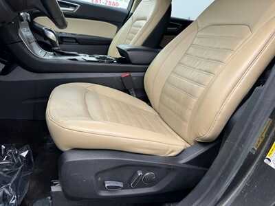 2018 Ford Edge, $9500. Photo 6
