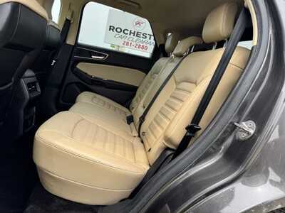 2018 Ford Edge, $9500. Photo 7