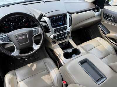 2019 GMC Yukon XL, $21490. Photo 12