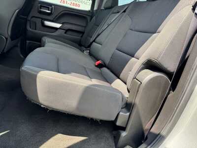 2015 Chevrolet 1500 Crew Cab, $16590. Photo 8