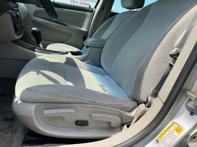 2012 Chevrolet Impala, $6490. Photo 5
