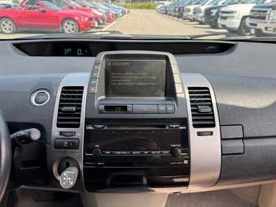 2008 Toyota Prius, $7790. Photo 2