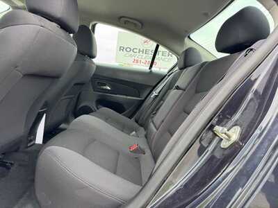 2014 Chevrolet Cruze, $7341. Photo 7