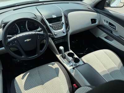 2012 Chevrolet Equinox, $3990. Photo 9