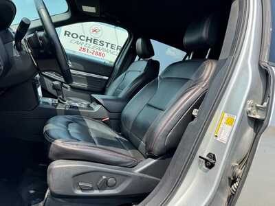 2019 Ford Explorer, $12590. Photo 5