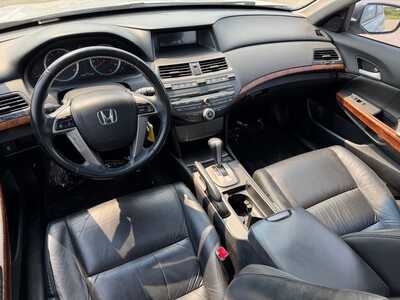2011 Honda Accord, $8840. Photo 11