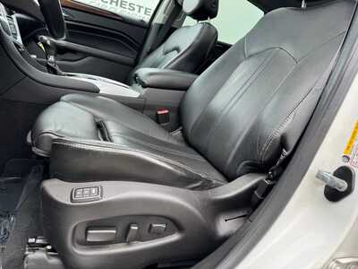 2012 Cadillac SRX, $8998. Photo 5