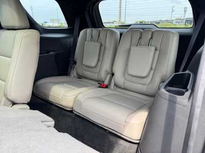 2015 Ford Explorer, $13990. Photo 10