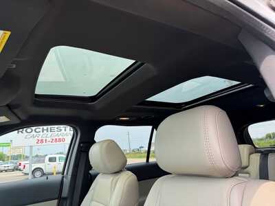 2015 Ford Explorer, $13990. Photo 7