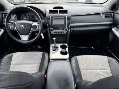 2013 Toyota Camry, $13190. Photo 11