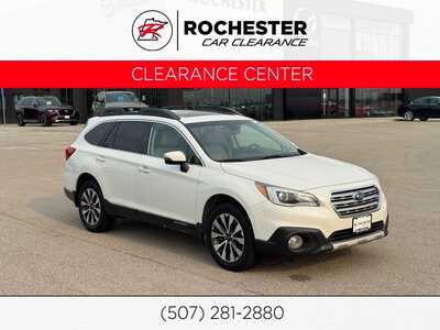 2015 Subaru Outback, $12490. Photo 1