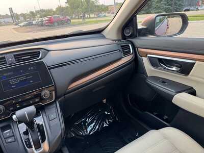 2017 Honda CR-V, $16990. Photo 2