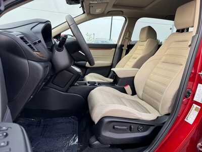 2017 Honda CR-V, $16990. Photo 6