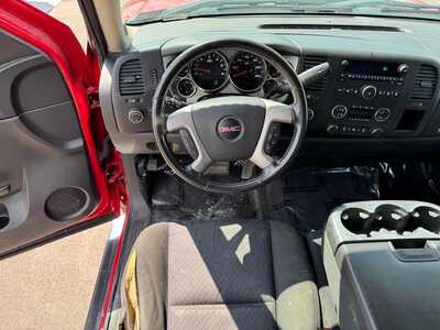 2011 GMC 2500 Ext Cab, $8499. Photo 8