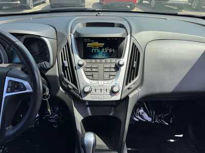 2015 Chevrolet Equinox, $13399. Photo 2