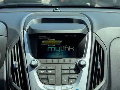 2015 Chevrolet Equinox, $13399. Photo 3