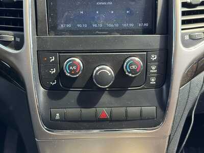 2011 Jeep Grand Cherokee, $7999. Photo 11