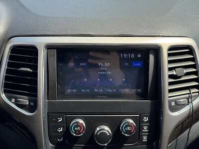 2011 Jeep Grand Cherokee, $7999. Photo 3