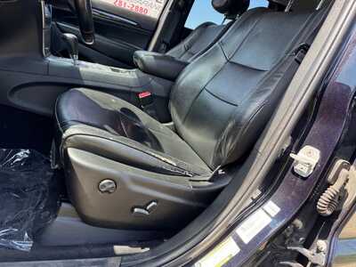 2011 Jeep Grand Cherokee, $7999. Photo 5