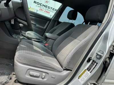 2005 Toyota Camry, $5590. Photo 4