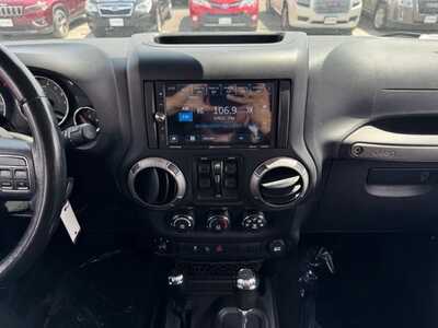 2015 Jeep Wrangler Unlimited, $13699. Photo 2