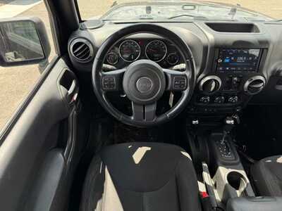 2015 Jeep Wrangler Unlimited, $13699. Photo 8