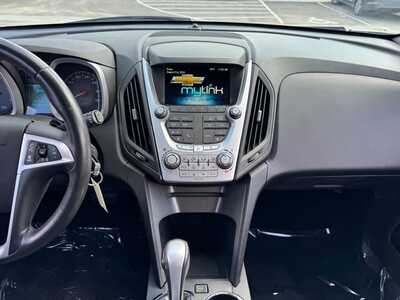 2015 Chevrolet Equinox, $8499. Photo 2