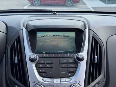 2015 Chevrolet Equinox, $8499. Photo 4