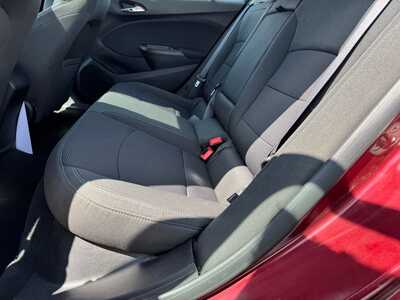 2016 Chevrolet Cruze, $10599. Photo 10