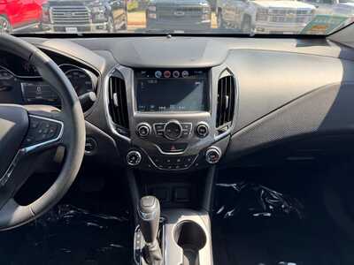 2016 Chevrolet Cruze, $10599. Photo 2