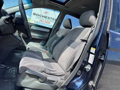 2010 Honda CR-V, $0. Photo 4